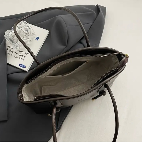 Elegant Unbranded Brown Shoulder Bag-NIP - Picture 7 of 12